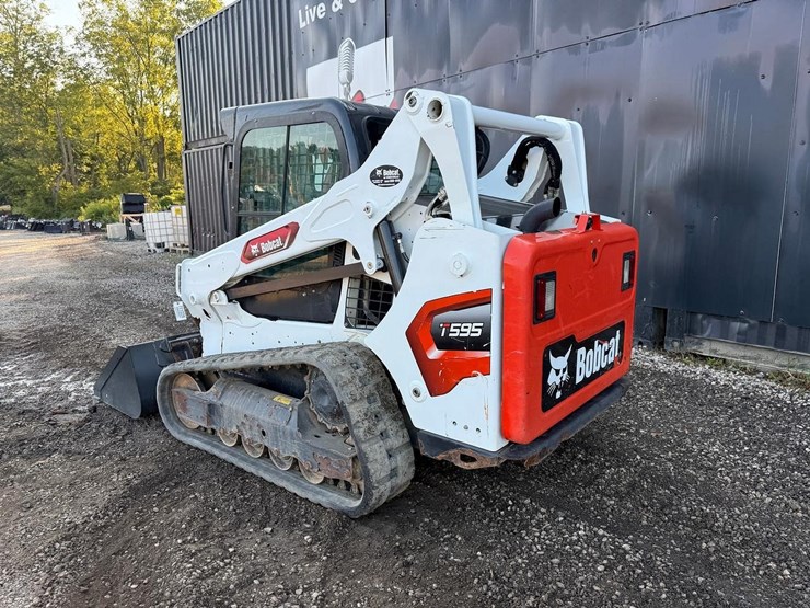 2023-bobcat-t595-image-2