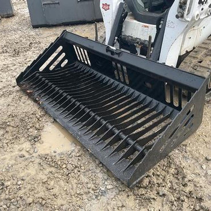 Wildcat 80" Smooth Edge Skid Steer Skeleton Bucket