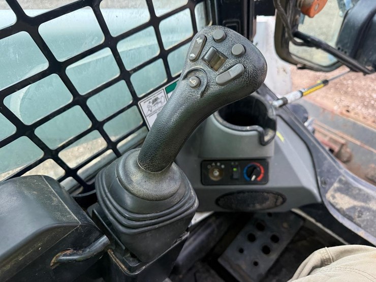 2018-bobcat-t770-image-26