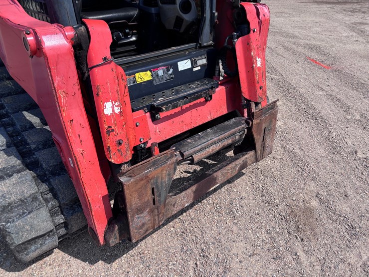 2017-kubota-svl95-2s-image-13