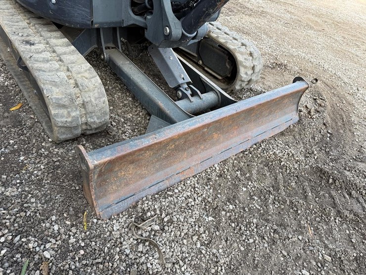 bobcat-e35i-image-10
