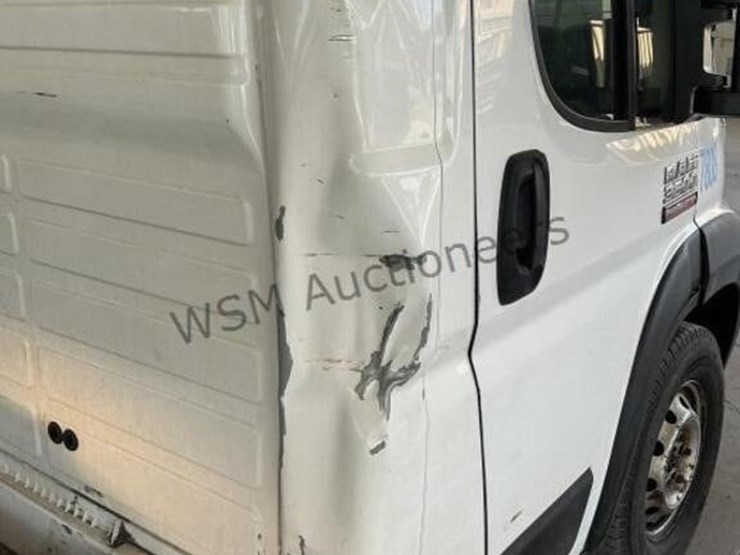 2019-dodge-3500-image-9