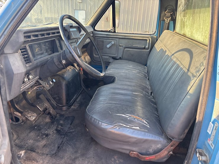 1991-ford-f600-image-9
