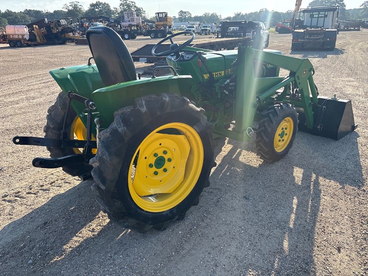 john-deere-750-image-3