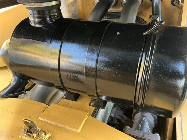 caterpillar-dp115-image-13