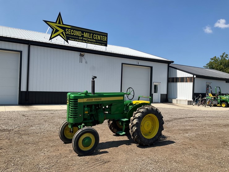 1948-john-deere-m-image-1