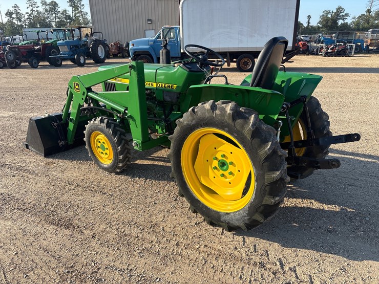 john-deere-750-image-4