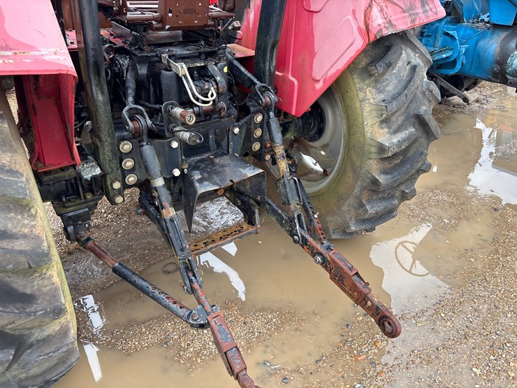2015-mahindra-2015-image-5
