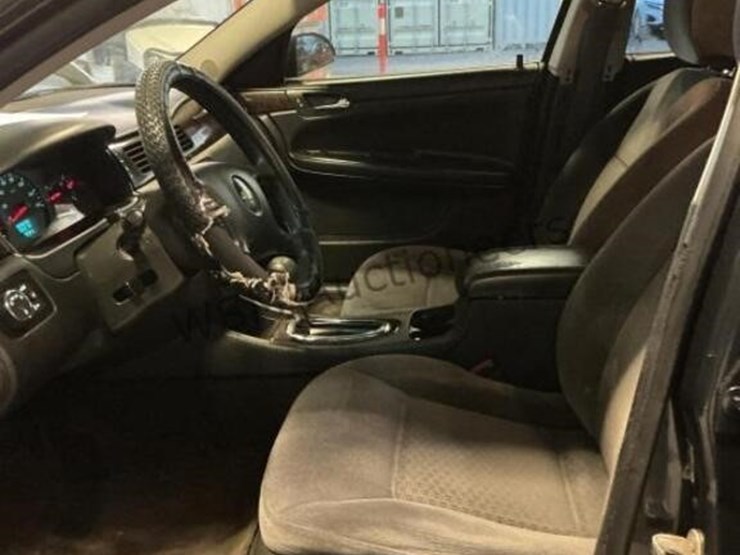 2014-chevrolet-impala-sdn-image-20