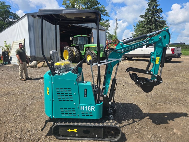 #690-•-new-cf-industry-h16r-mini-excavator-image-6