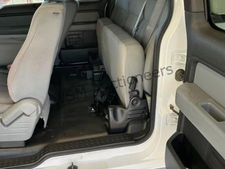 2014-ford-f150-image-24