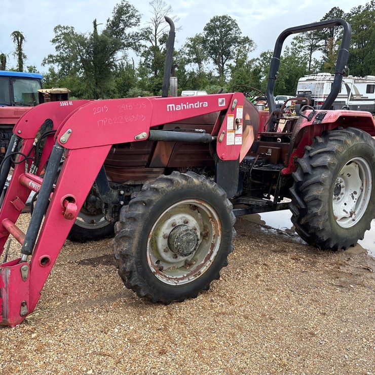 2015 MAHINDRA 2015
