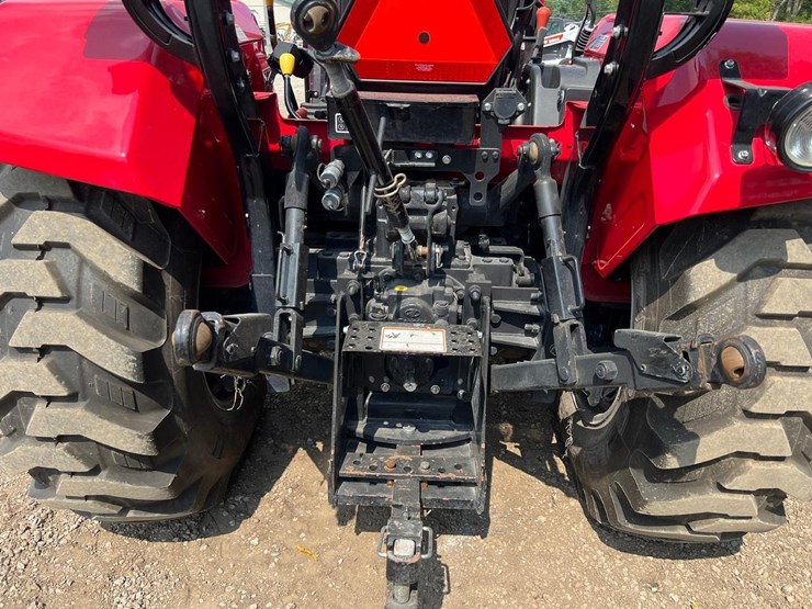 2022-mahindra-5155-image-6