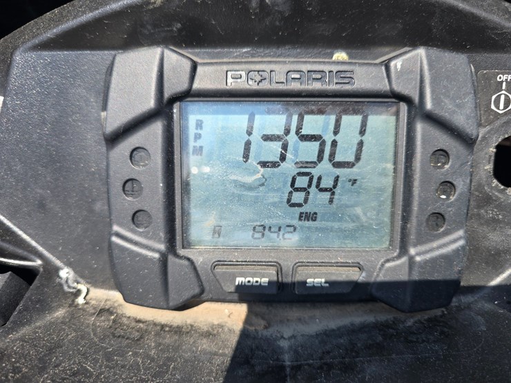 #697-•-polaris-switchback-snow-mobile-image-12