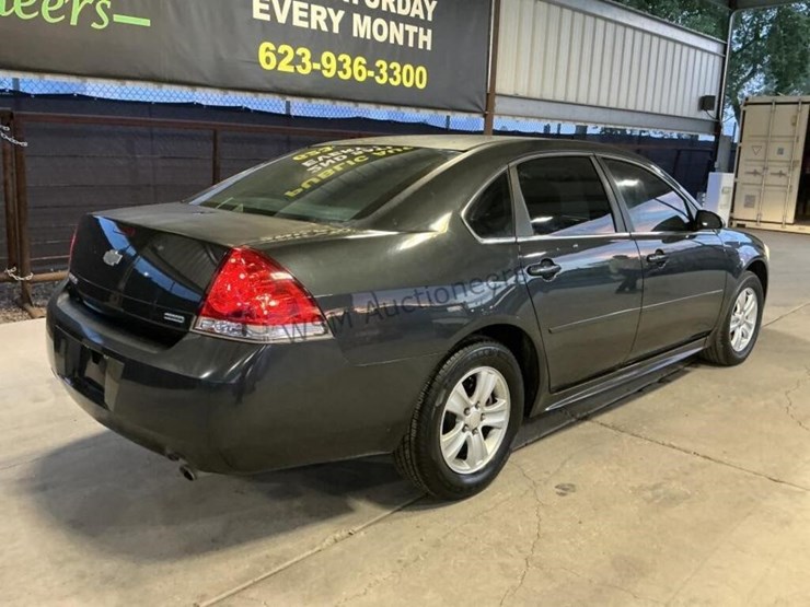 2014-chevrolet-impala-sdn-image-7