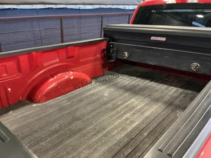 2017-ford-f150-image-9