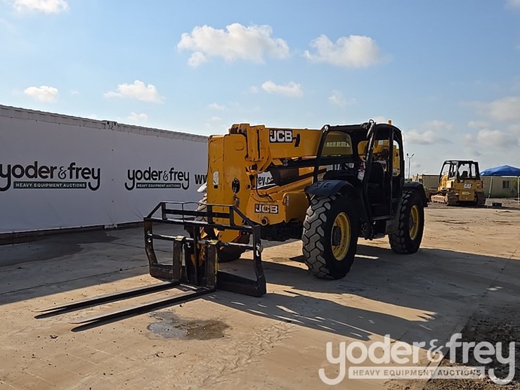 2017-jcb-509-42-image-1