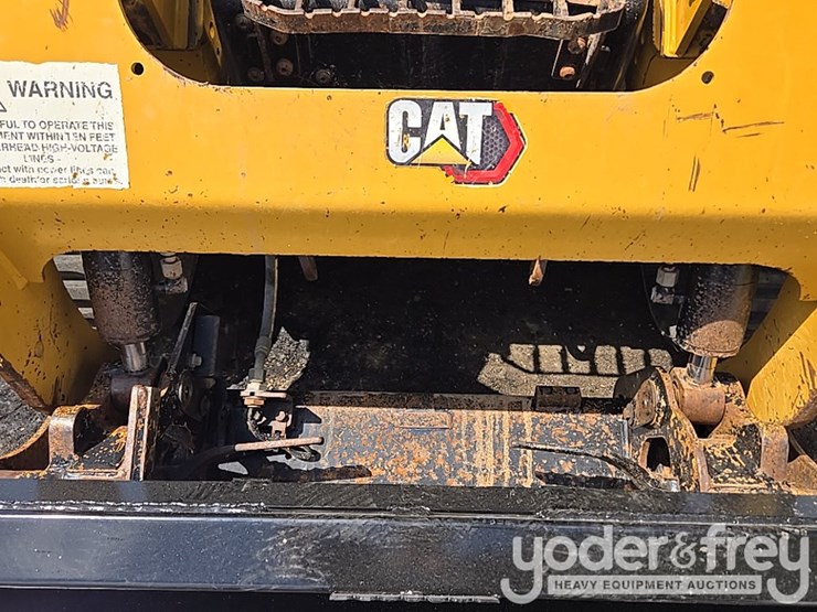 2021-caterpillar-259d3-image-16