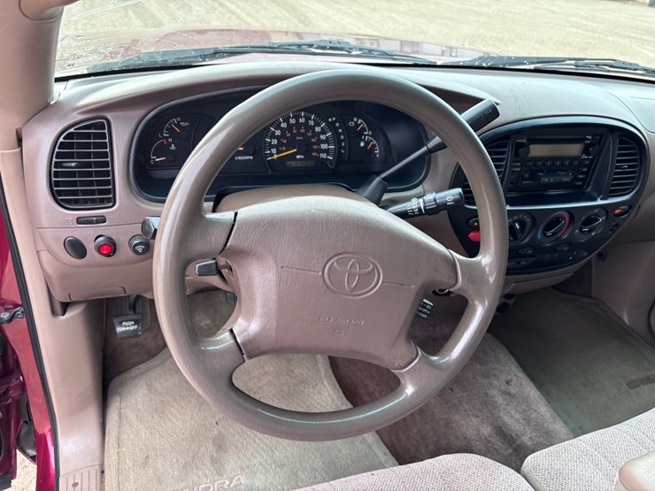 2000-toyota-tundra-image-13