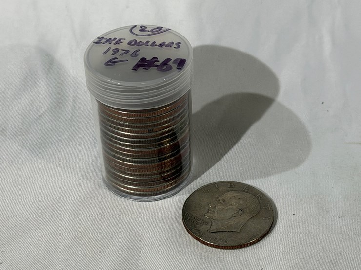 #00645-•-(20)-1976-ike-dollars-image-1