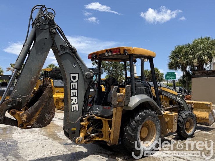 2016-deere-310sl-image-2