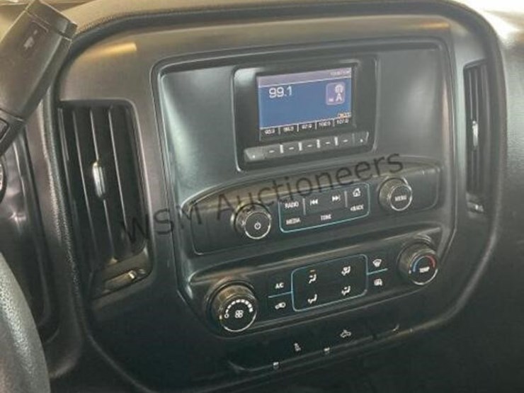 2014-chevrolet-silverado-1500-image-19