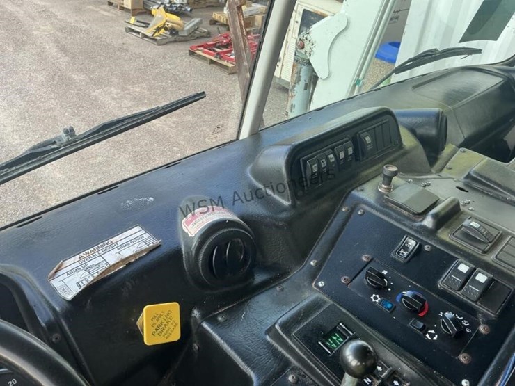 2008-autocar-xpeditor-image-21