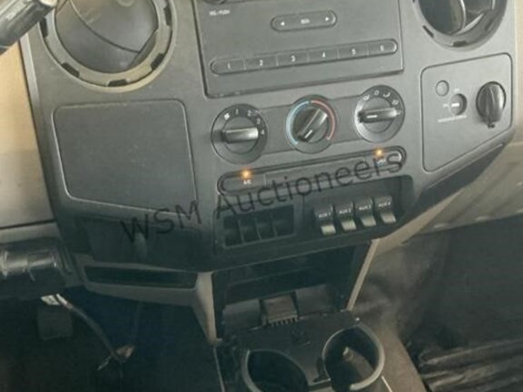 2009-ford-f350-image-21