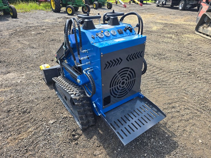 #688-•-zjg-zj-380-mini-skid-steer-image-3
