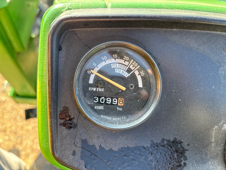 john-deere-750-image-12