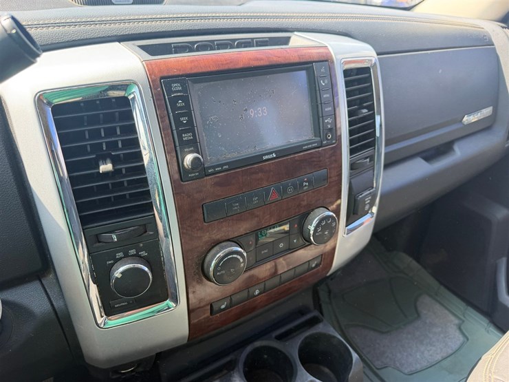 2009-dodge-ram-1500-image-13