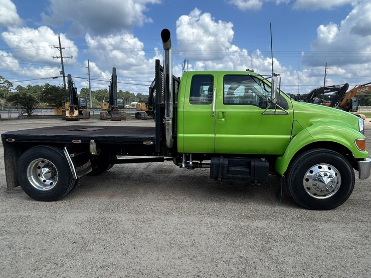 2001-ford-f650-image-6