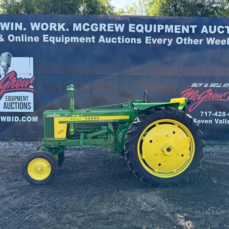 JOHN DEERE 520