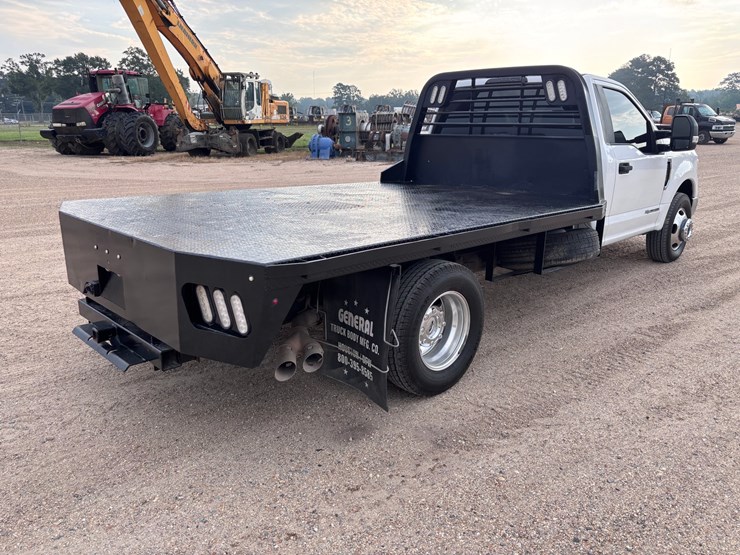 2019-ford-f350-image-3