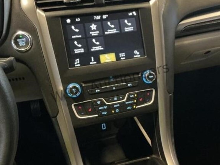 2018-ford-fusion-sdn-image-19