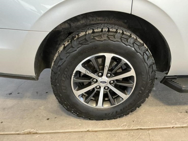 2018-ford-expedition-image-8