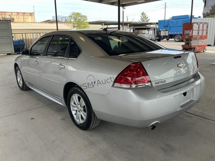 2015-chevrolet-impala-sdn-image-5
