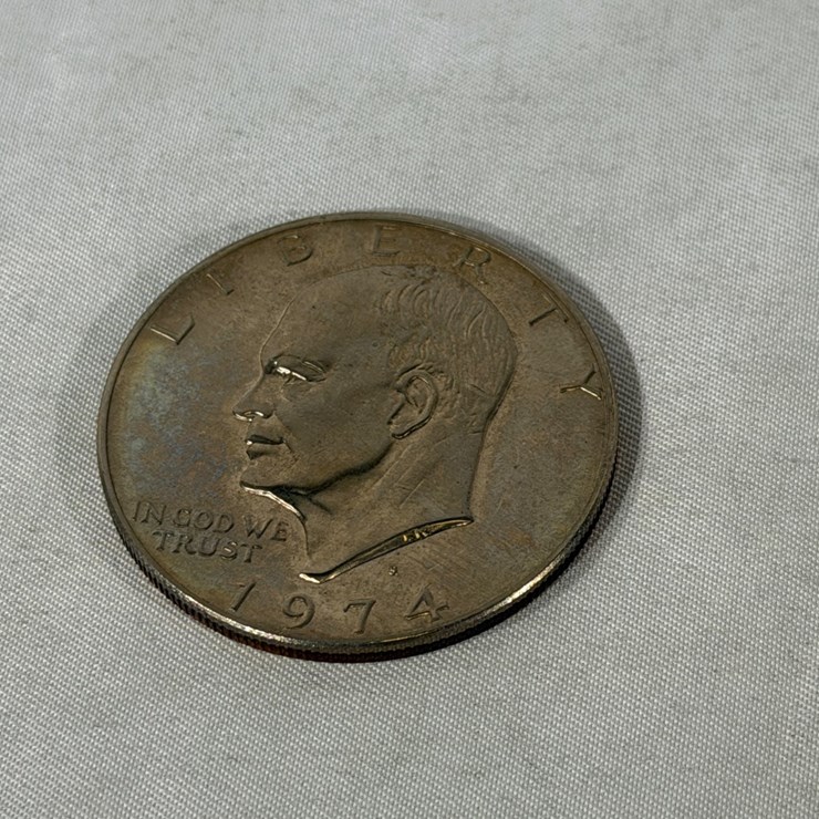 #00635 • 1974 CAMEO EISENHOWER SILVER DOLLAR