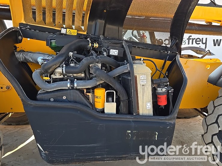 2017-jcb-509-42-image-37