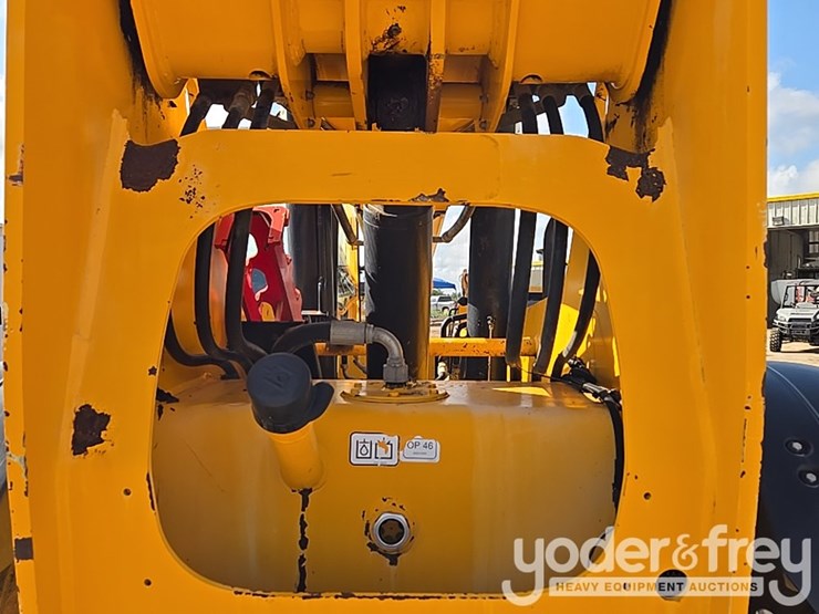 2017-jcb-509-42-image-35