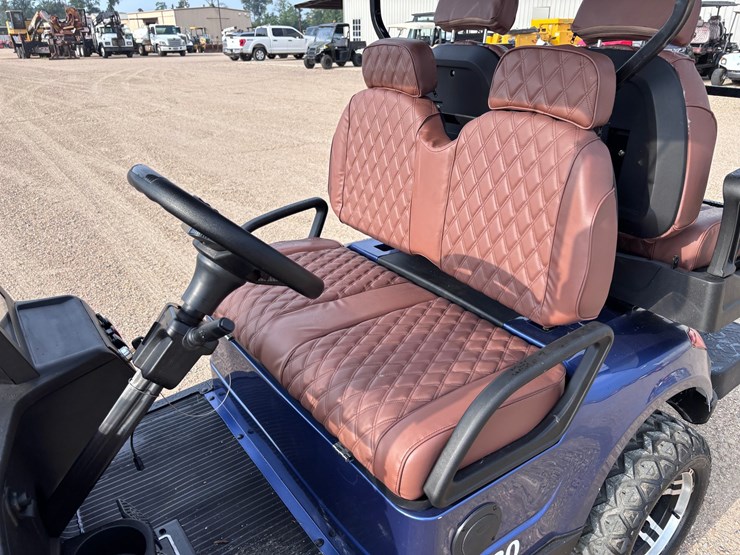 #85-•-golf-cart-image-6