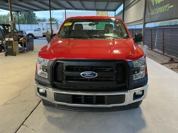 2017-ford-f150-image-3