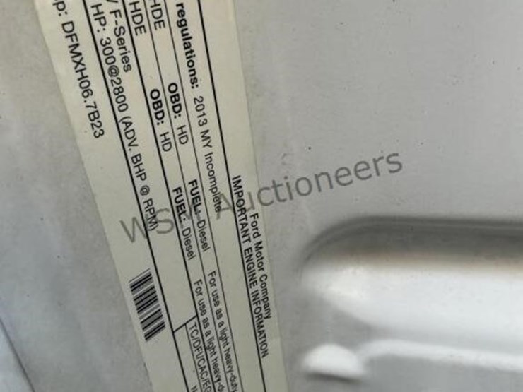 2013-ford-f550-image-14