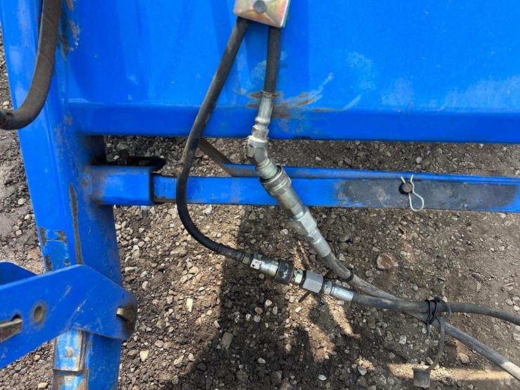 new-holland-tc45-image-11