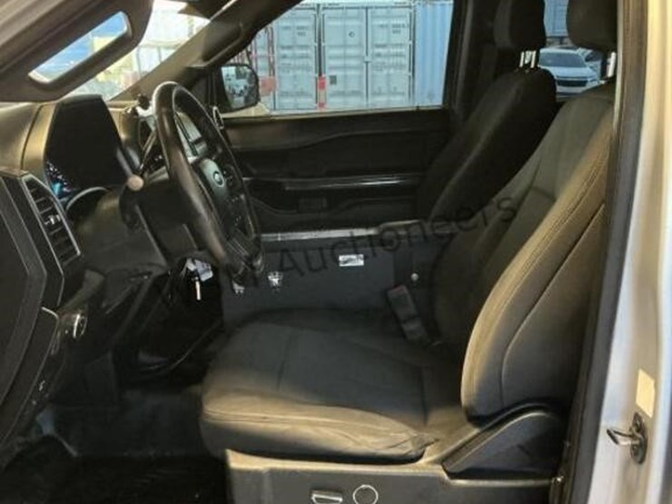 2018-ford-expedition-image-21