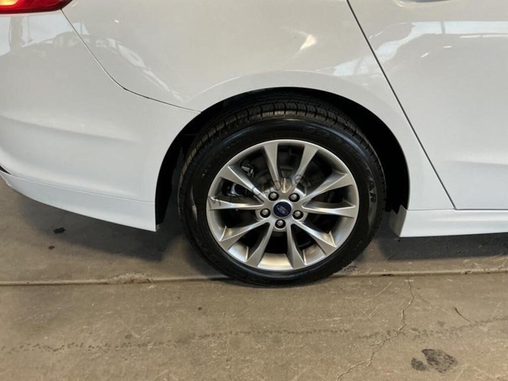 2018-ford-fusion-sdn-image-8