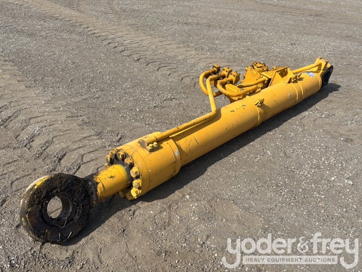 2019-komatsu-pc800-image-3