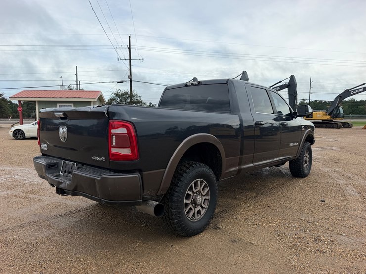 2019-dodge-ram-2500-image-3