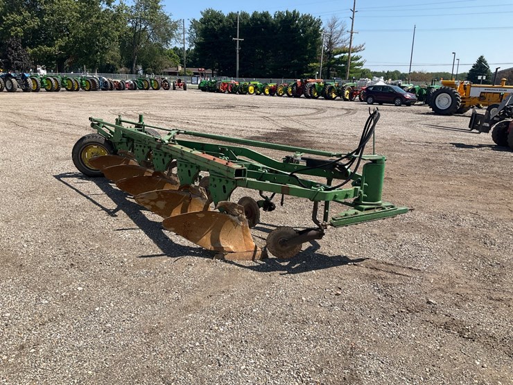 john-deere-5-image-5