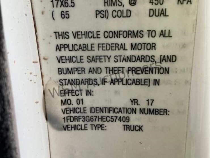 2017-ford-f350-image-16